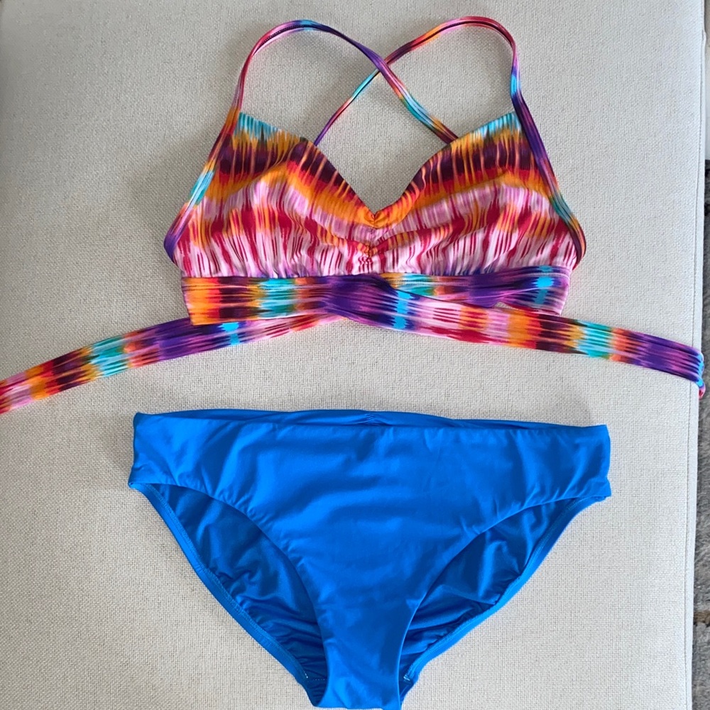 Bleu Rod Beattie Multicolor Striped Wrap Bikini Top with Blue Bottoms Size 8